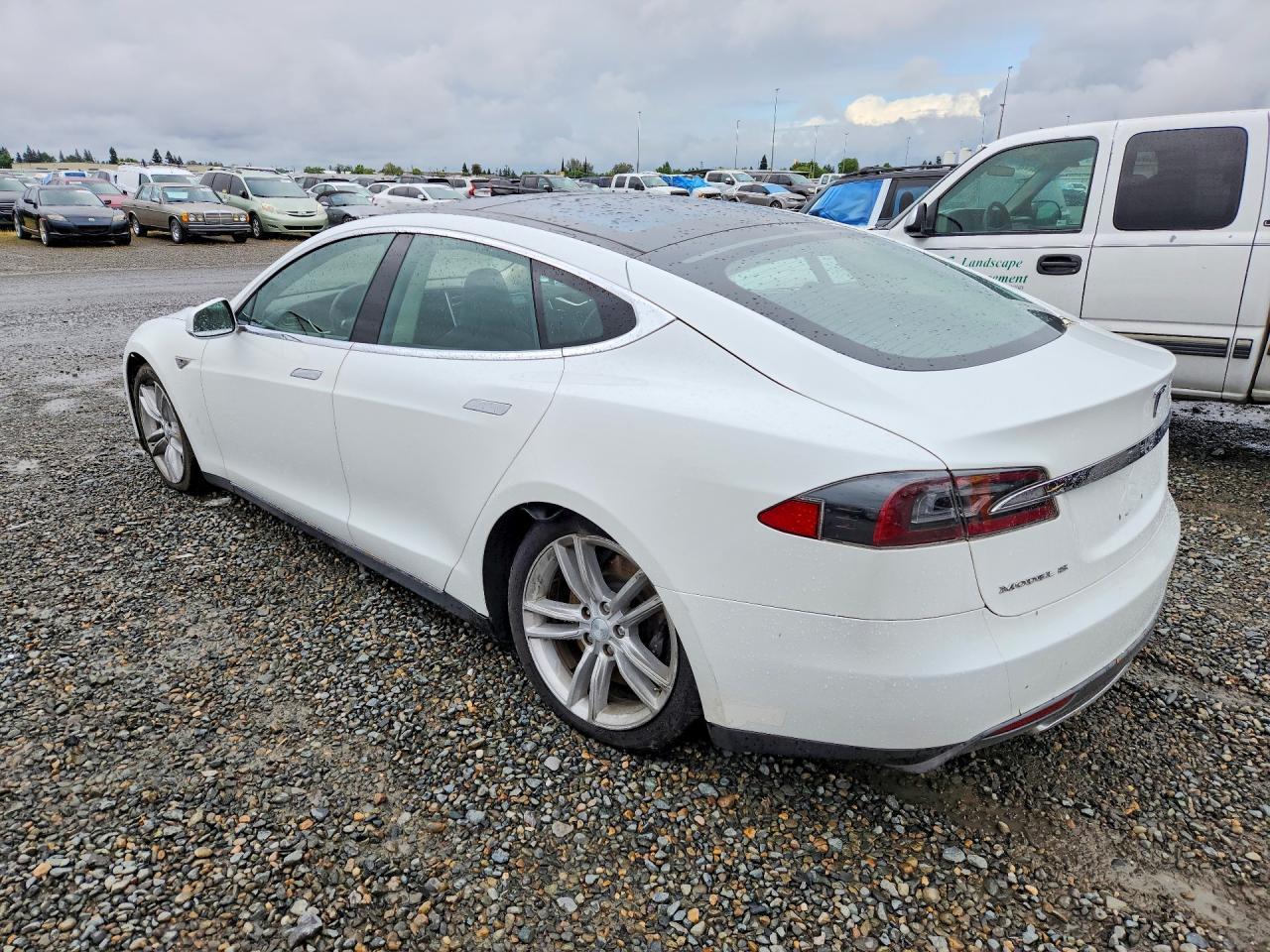 2013 TESLA MODEL S