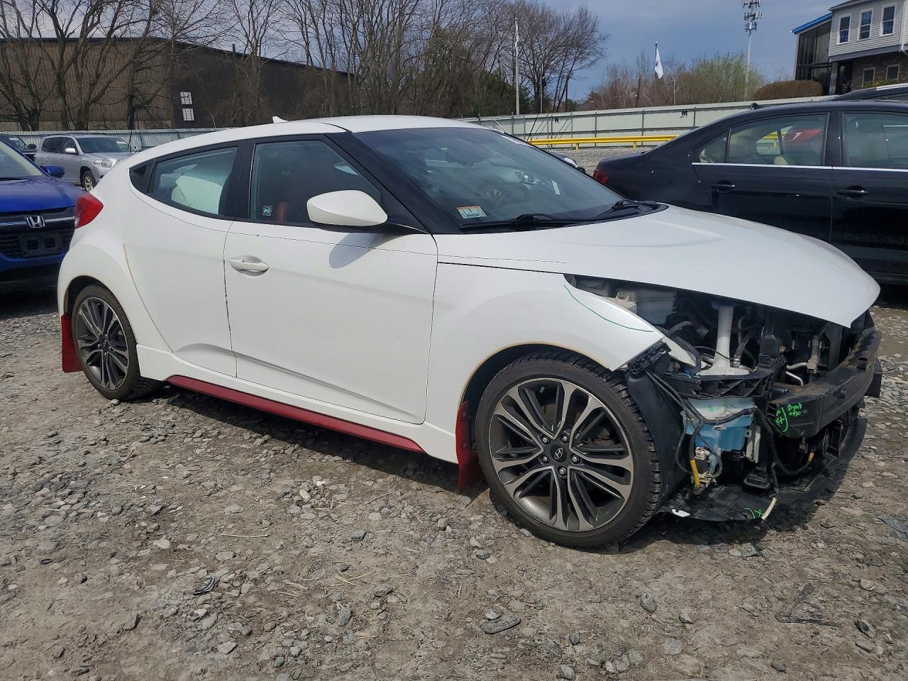 2016 HYUNDAI VELOSTER