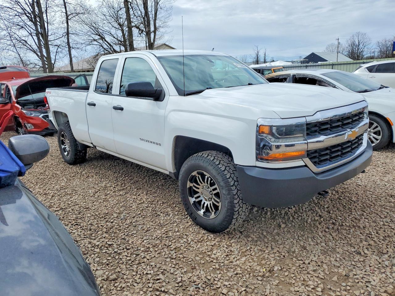 2018 CHEVROLET Silverado