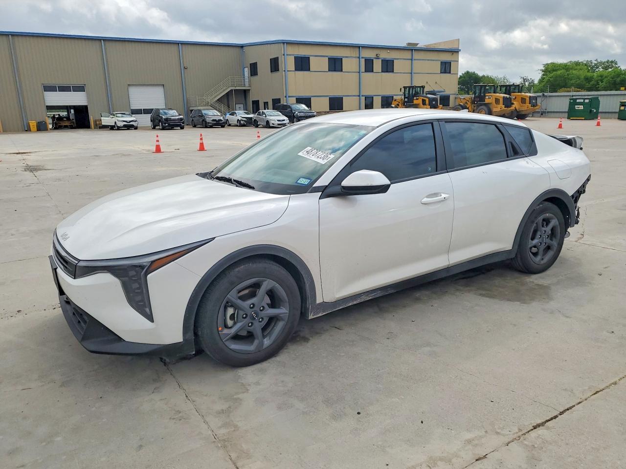 2025 KIA K4