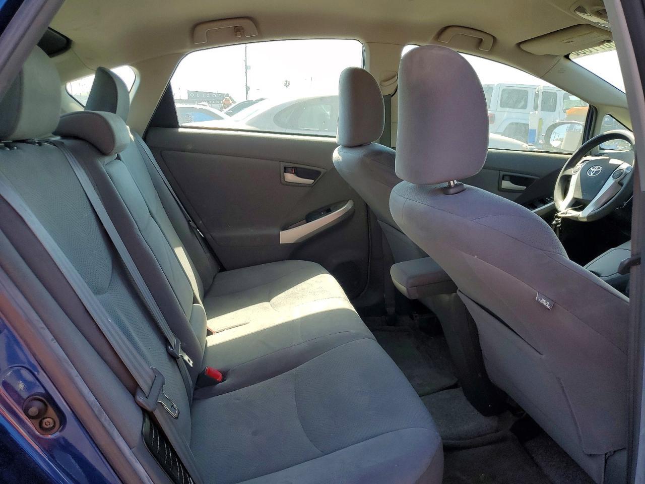 2010 TOYOTA PRIUS