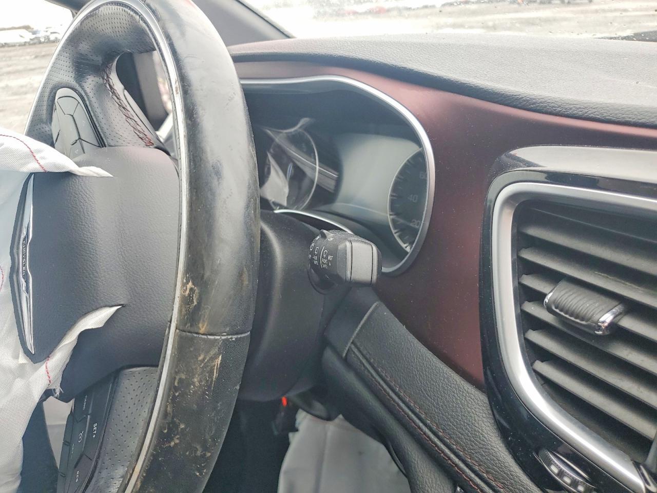 2020 CHRYSLER Pacifica