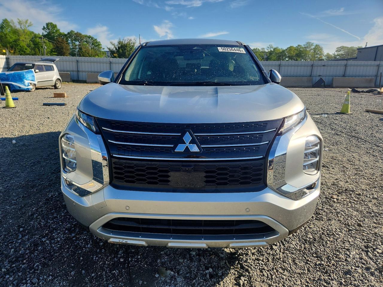 2022 MITSUBISHI outlander