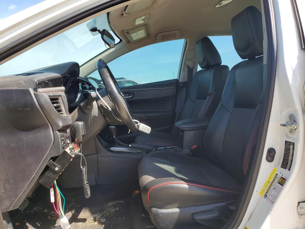 2016 TOYOTA COROLLA