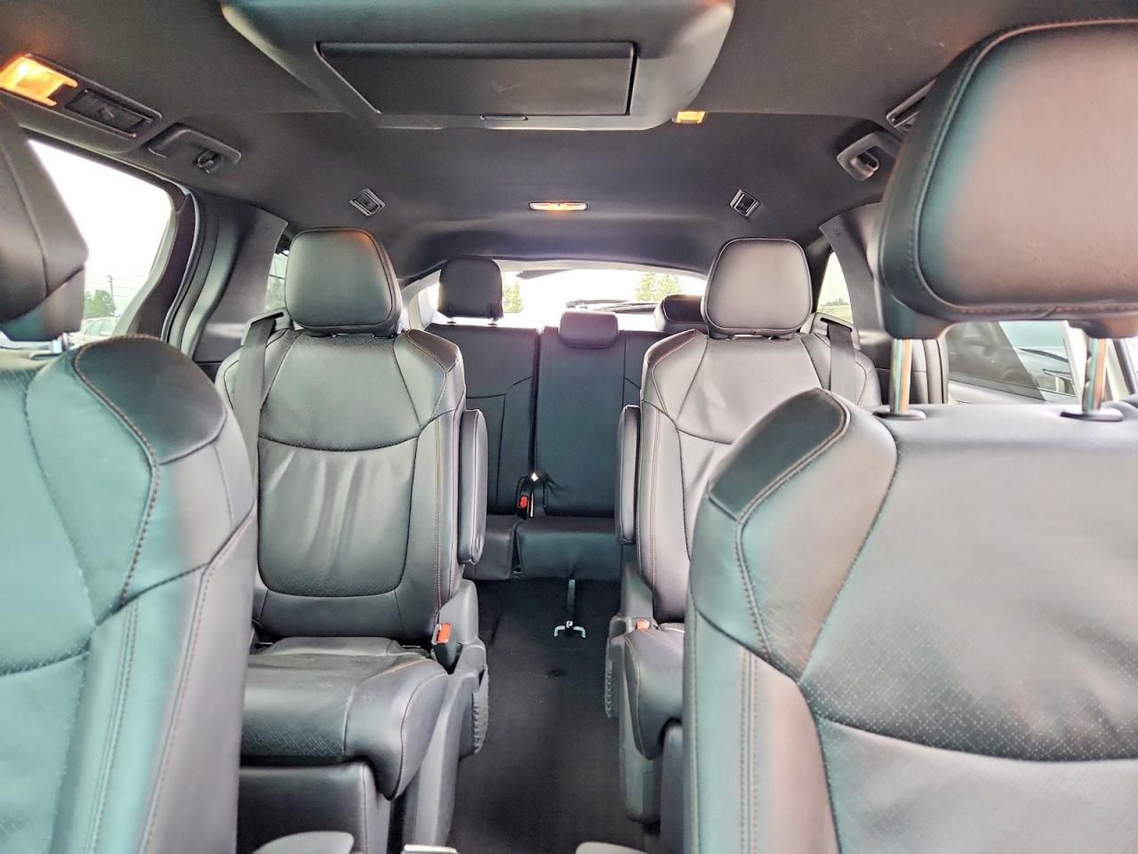 2025 TOYOTA SIENNA