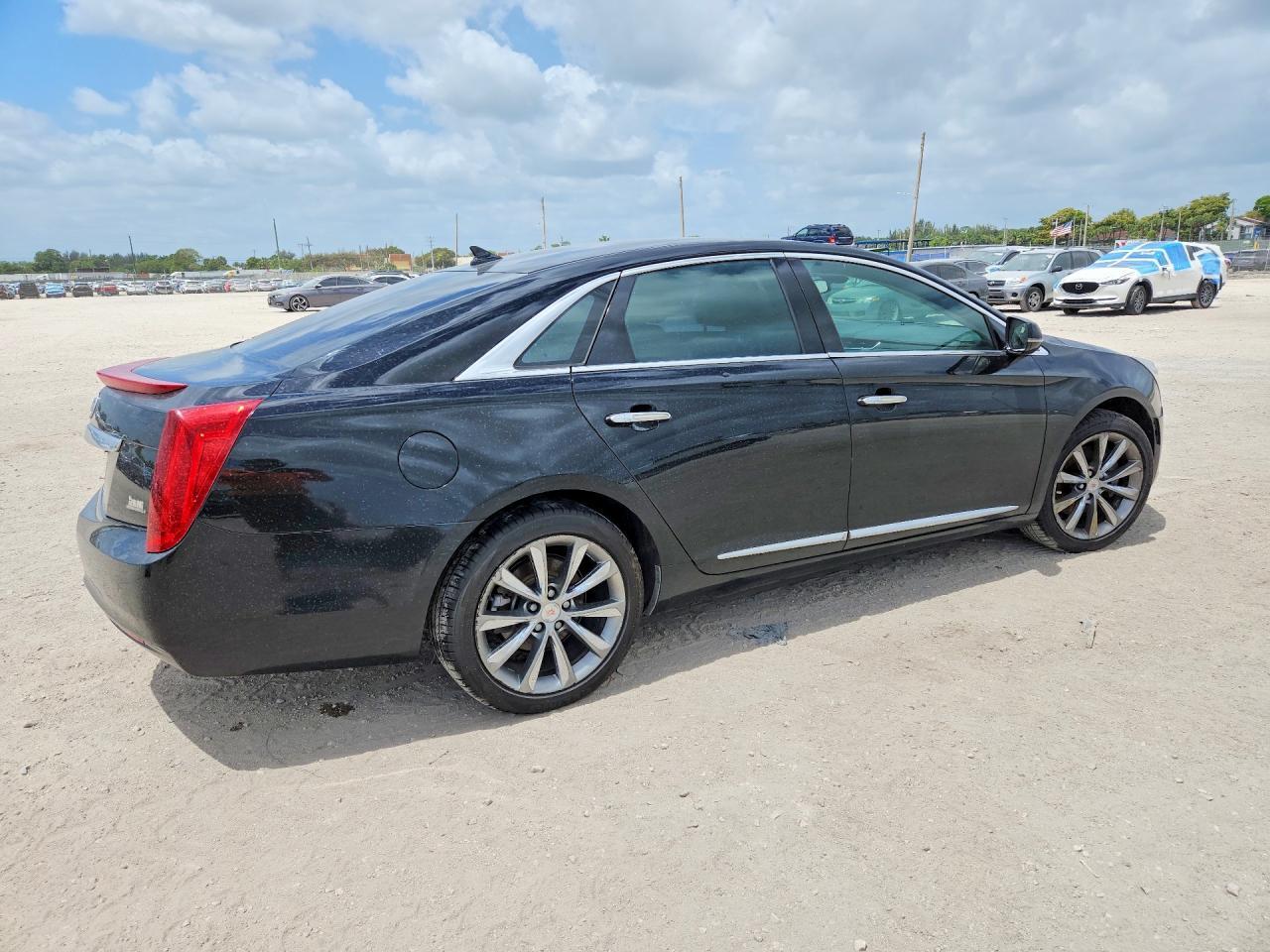 2013 CADILLAC XTS