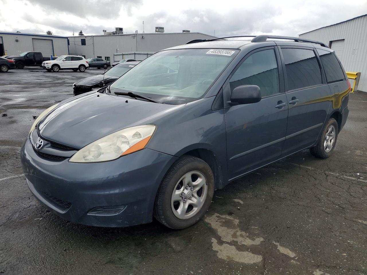 2008 TOYOTA SIENNA