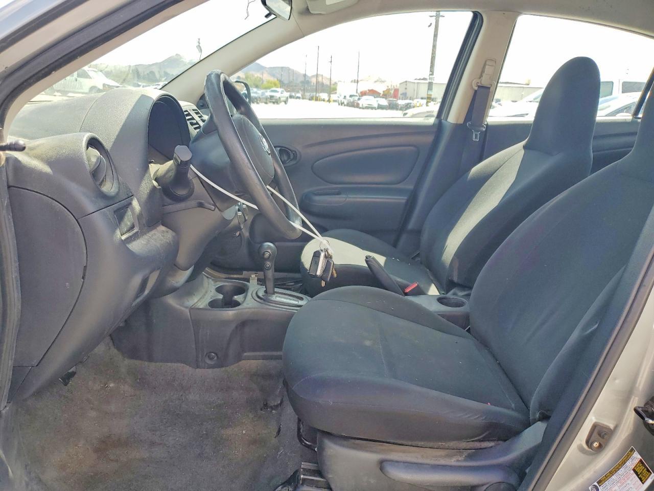 2013 NISSAN VERSA