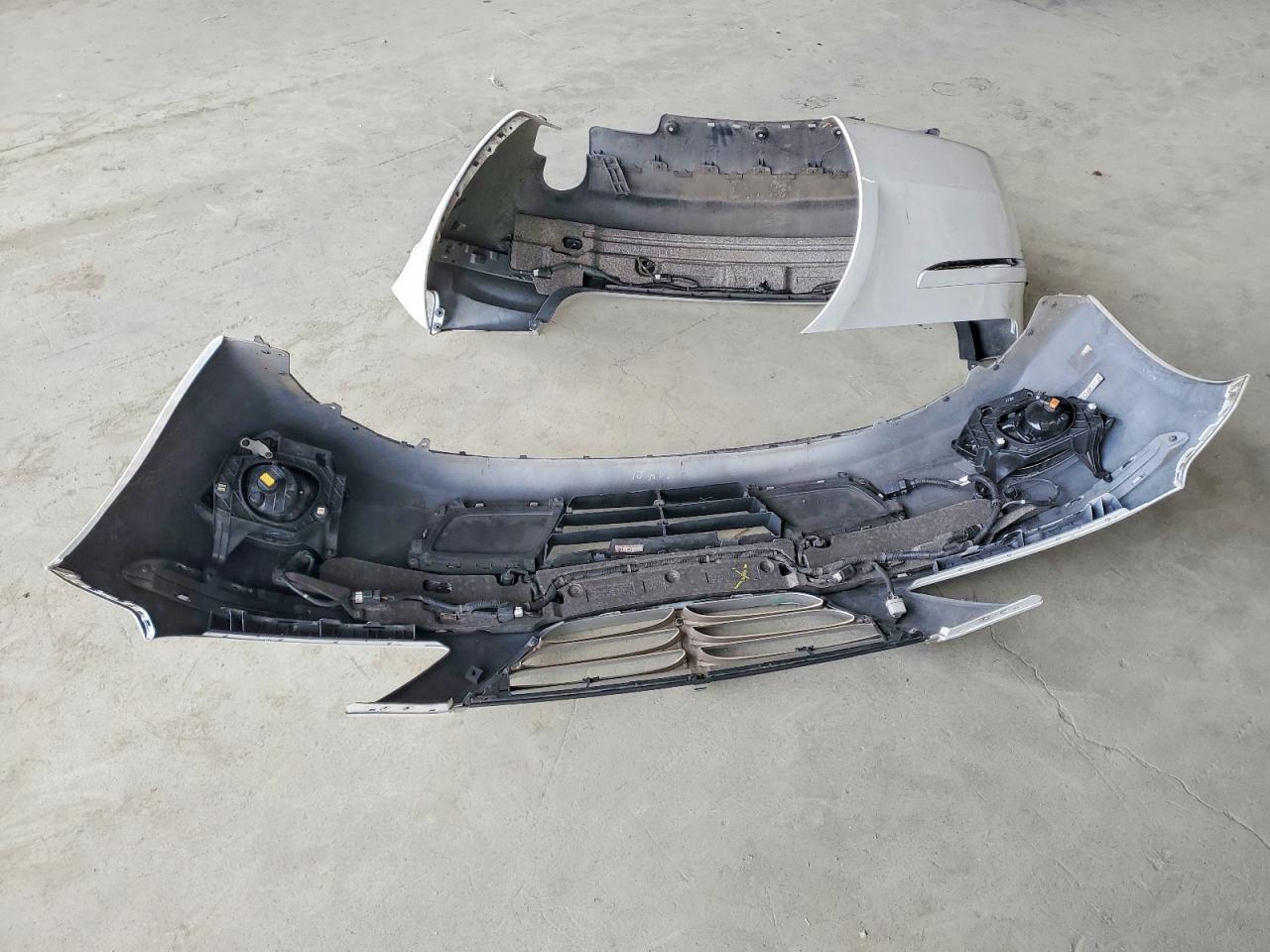 2011 HYUNDAI GENESIS