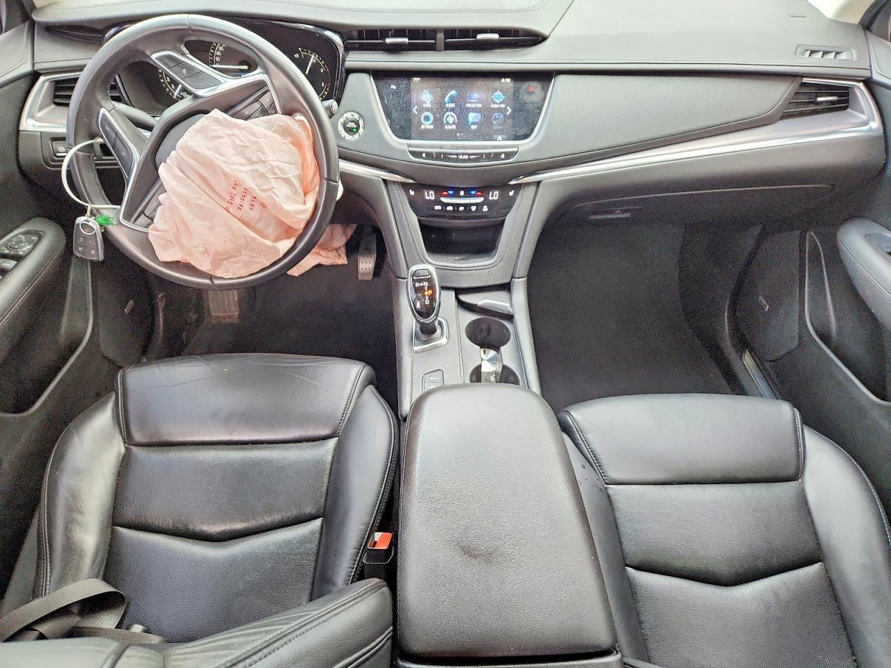 2018 CADILLAC XT5