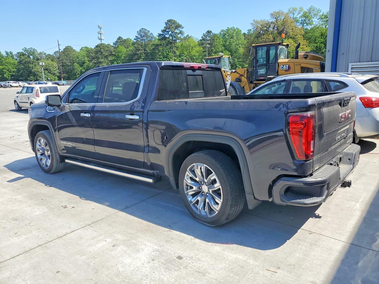 2025 GMC Sierra