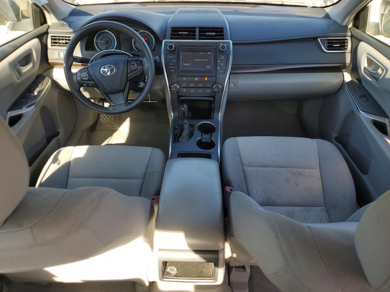 2016 TOYOTA CAMRY