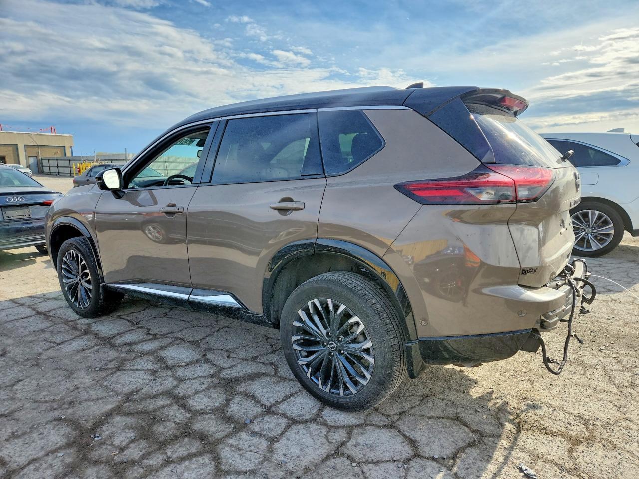 2025 NISSAN ROGUE