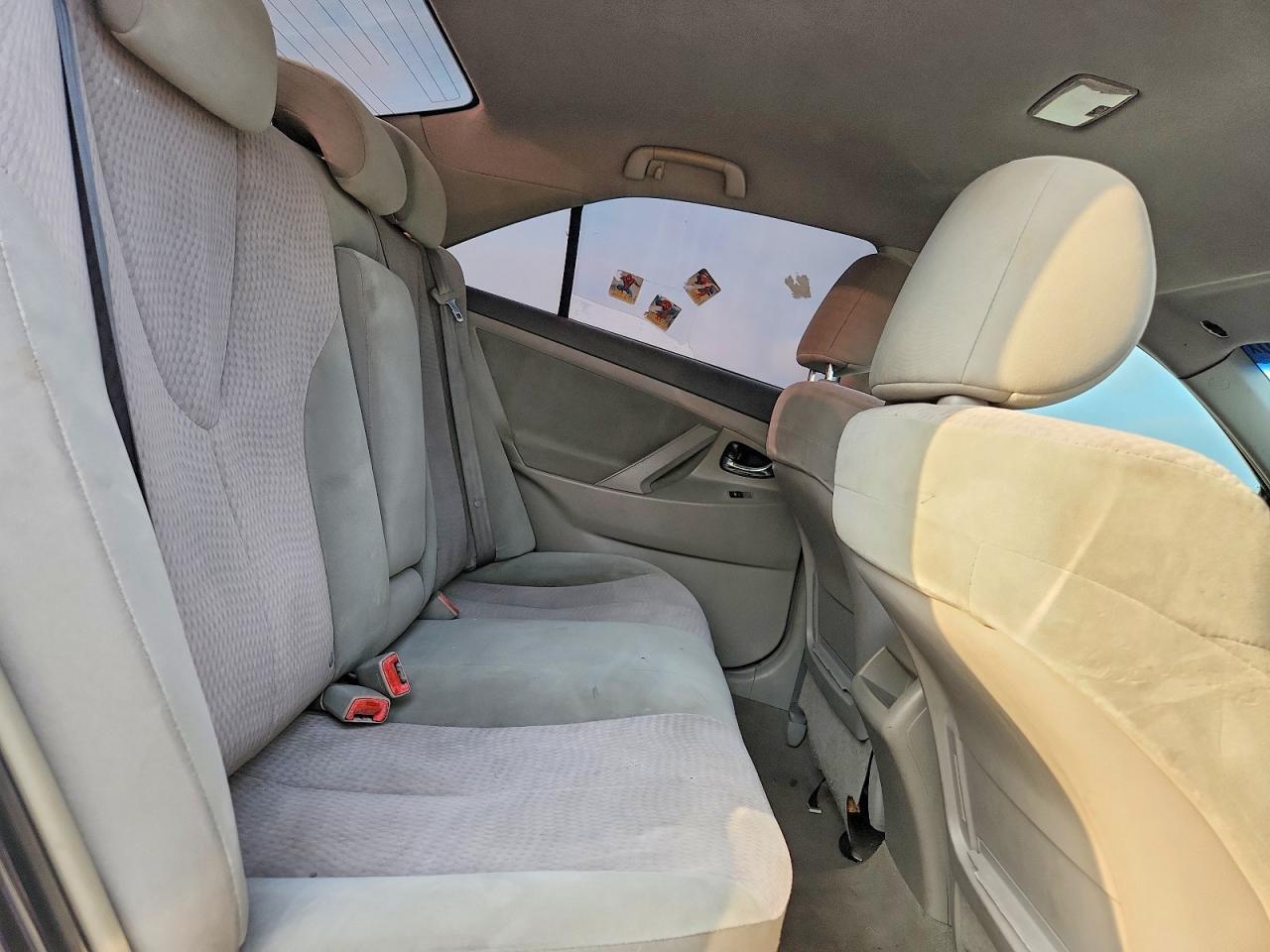 2011 TOYOTA CAMRY