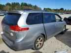 2011 TOYOTA SIENNA