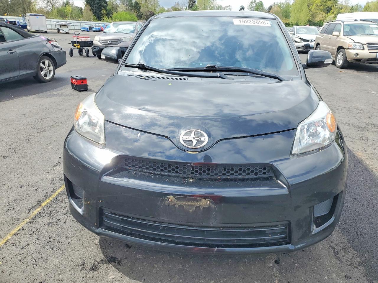 2013 SCION xD