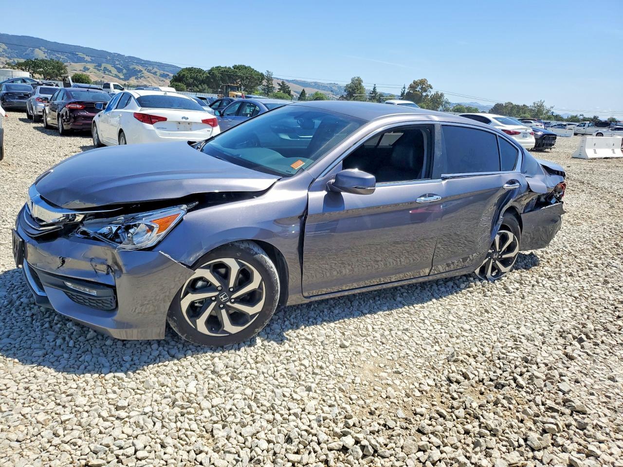 2017 HONDA ACCORD