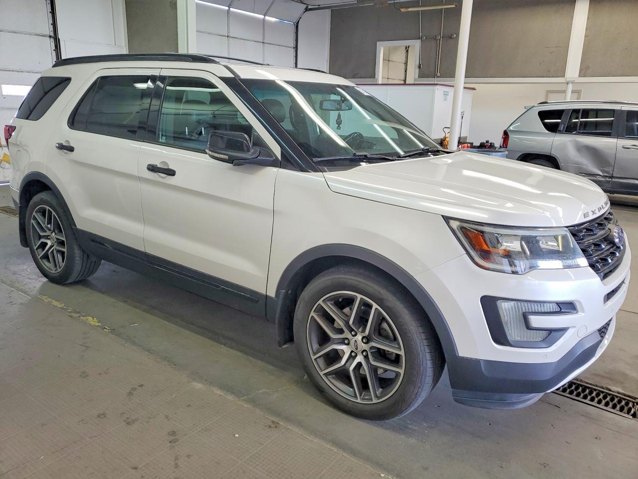 2016 FORD Explorer Sport Trac
