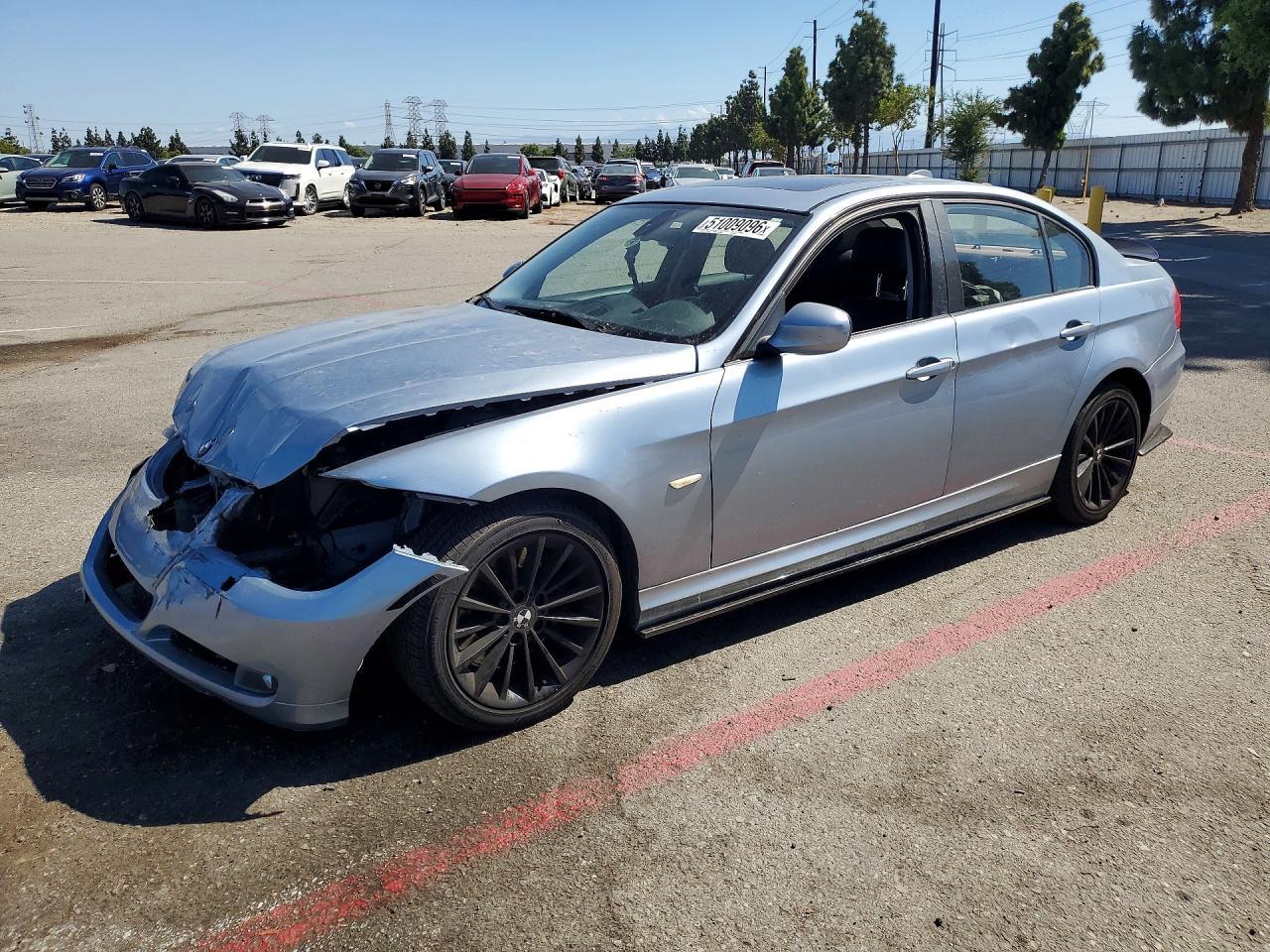 2011 BMW 3 SERIES