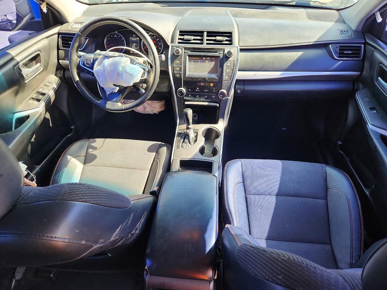 2016 TOYOTA CAMRY
