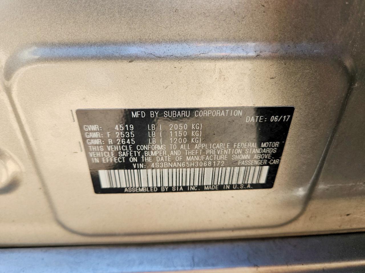 2017 SUBARU Legacy