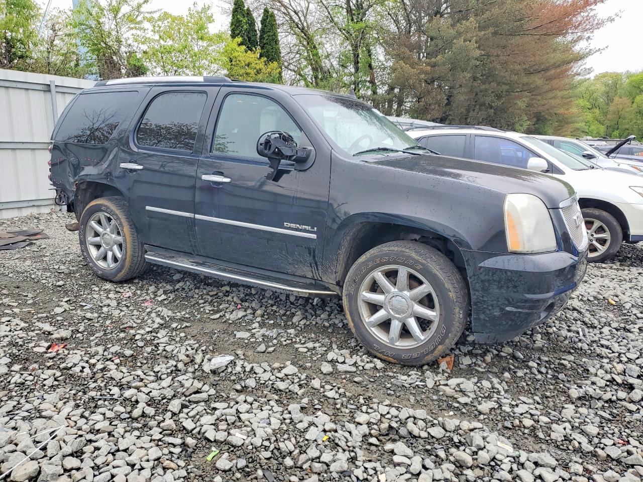 2011 GMC Yukon