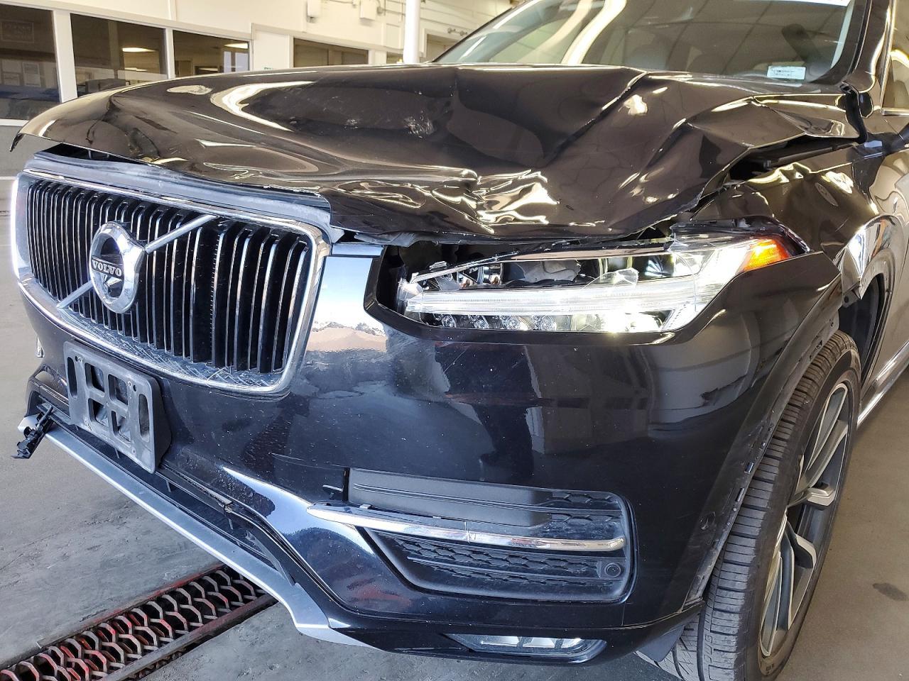 2018 VOLVO XC90