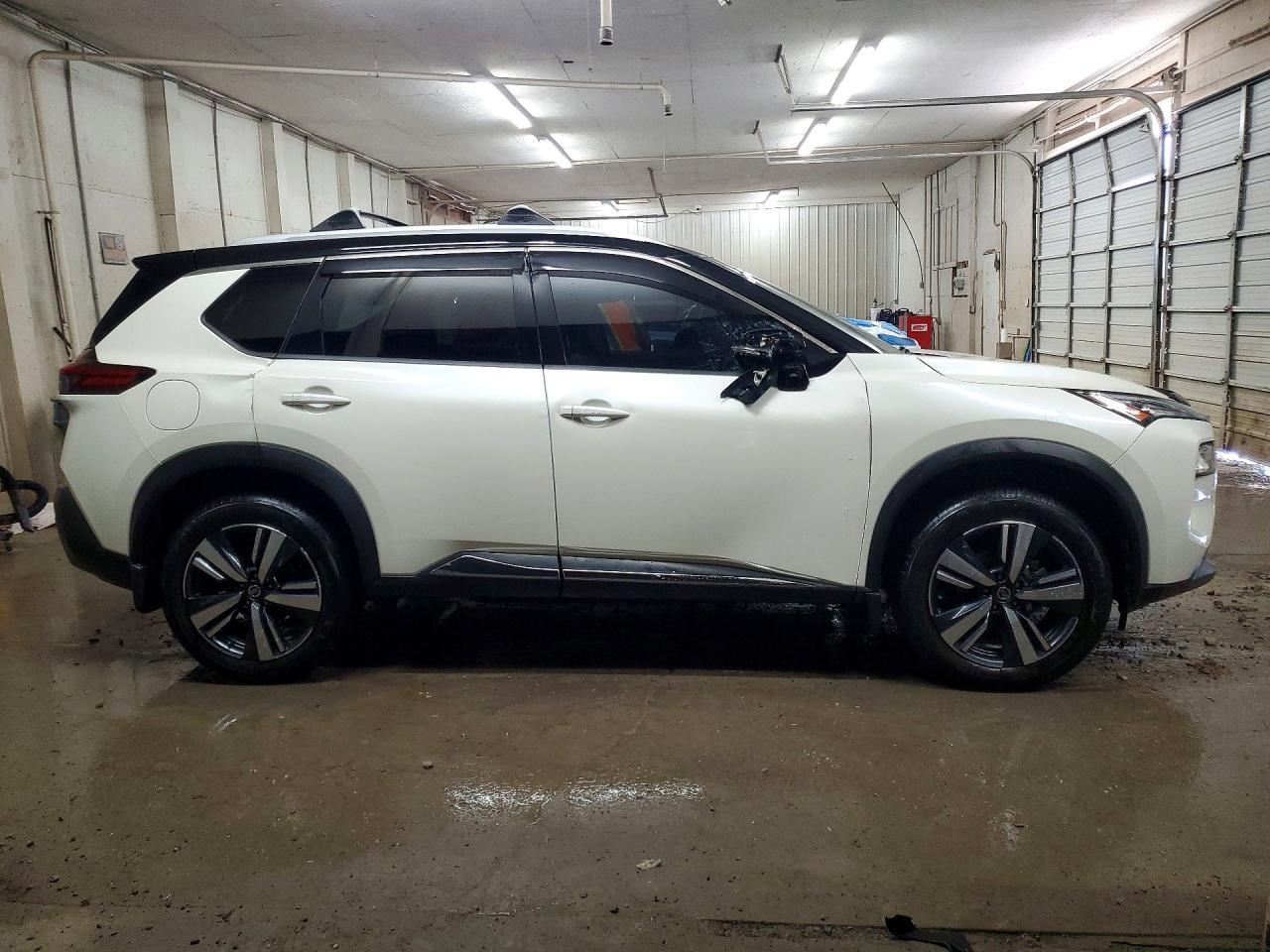 2021 NISSAN ROGUE