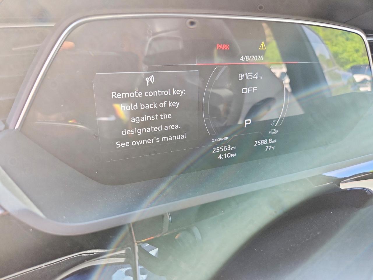2024 AUDI Q8