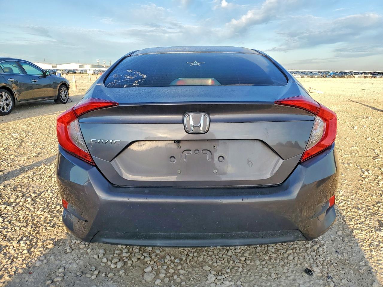 2016 HONDA CIVIC