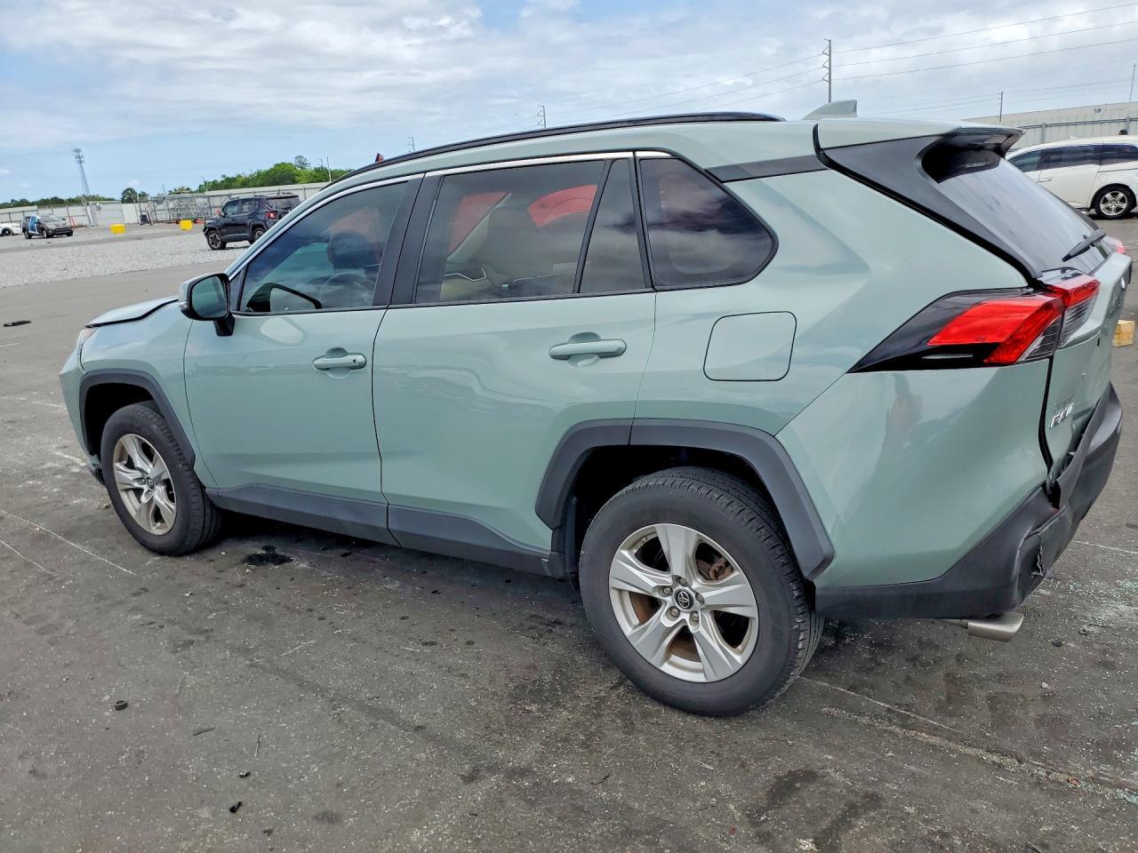 2019 TOYOTA RAV4