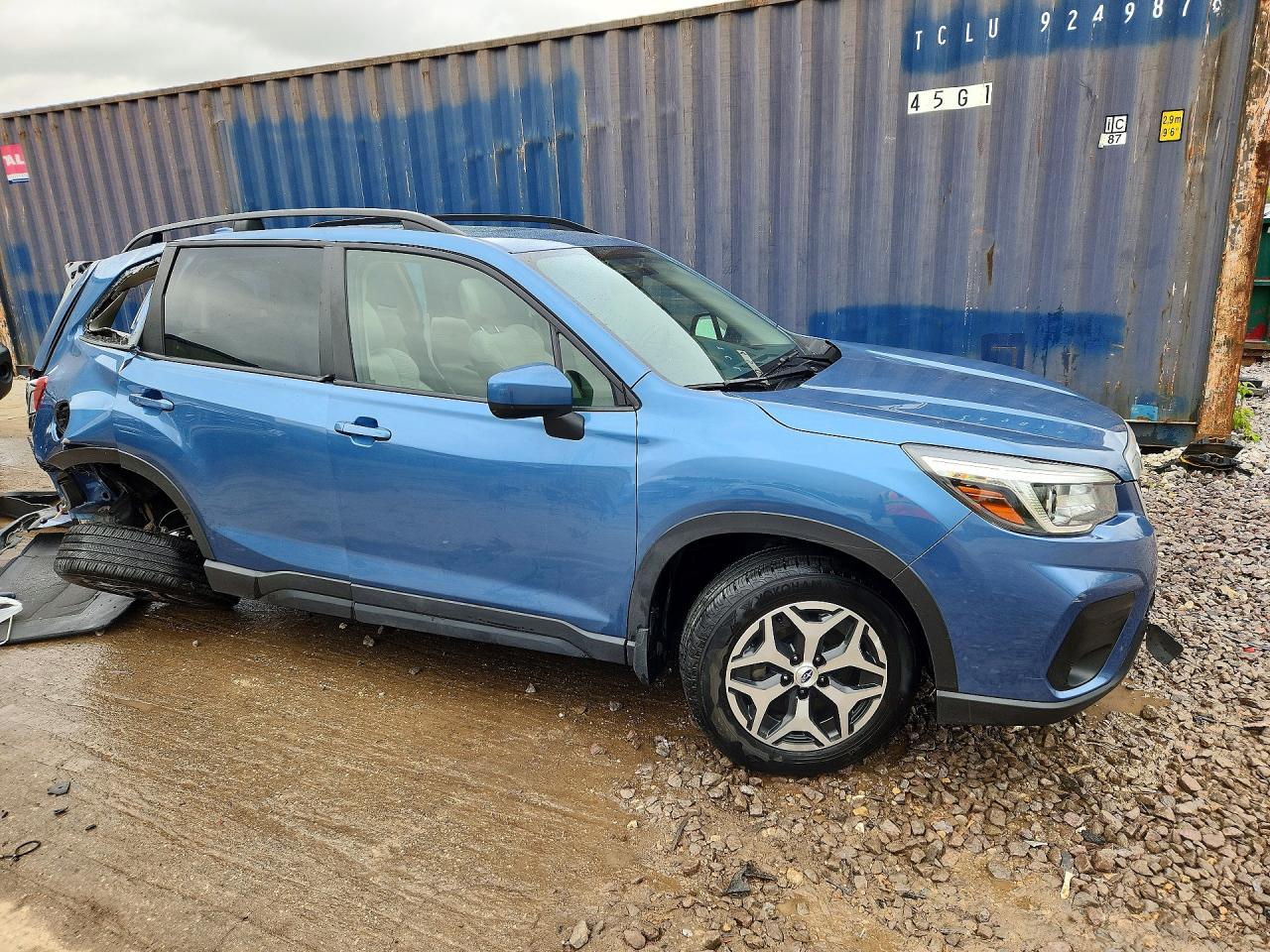 2019 SUBARU FORESTER