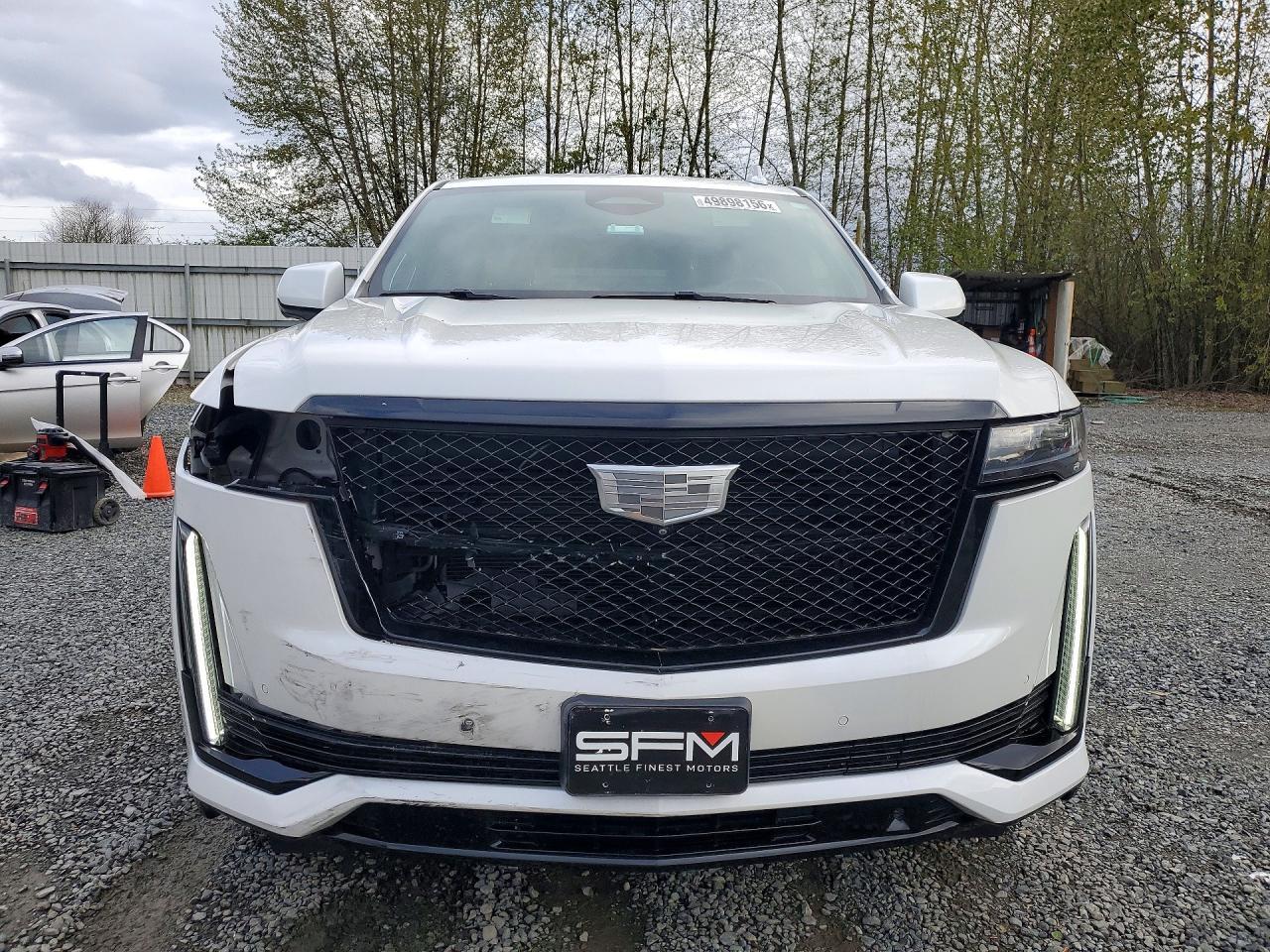 2021 CADILLAC Escalade ESV