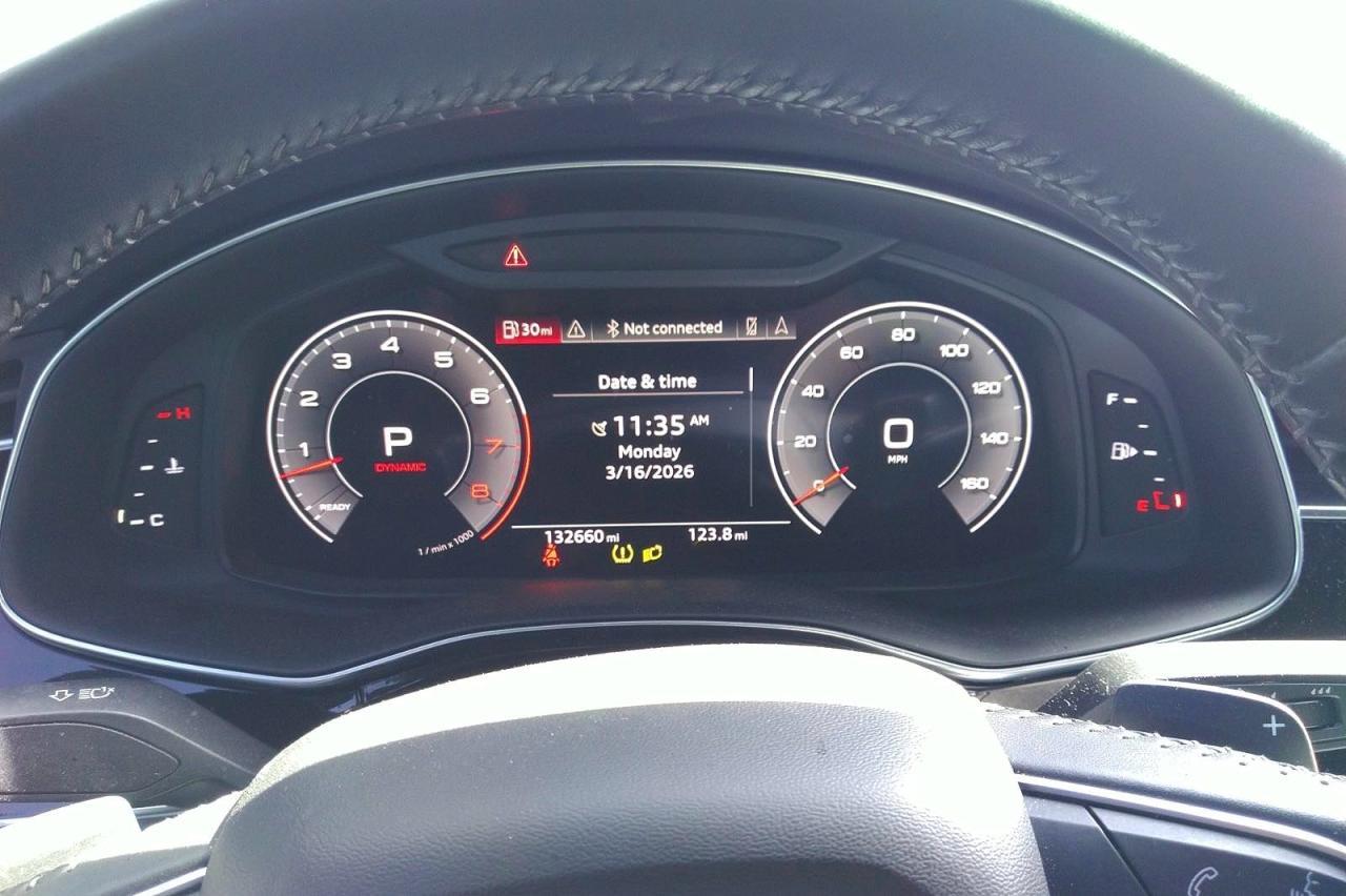 2019 AUDI Q8