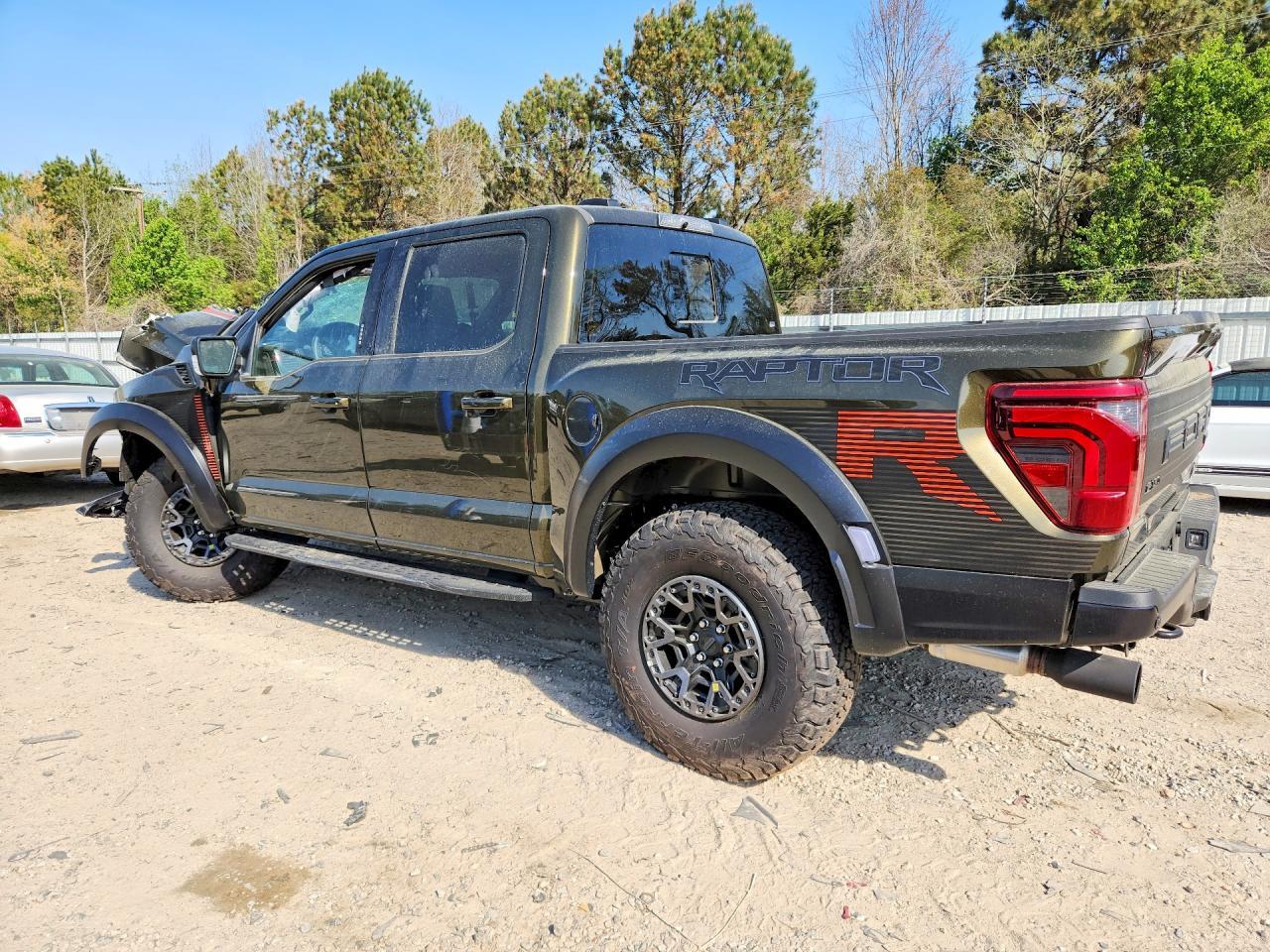 2026 FORD F-150 Lightning