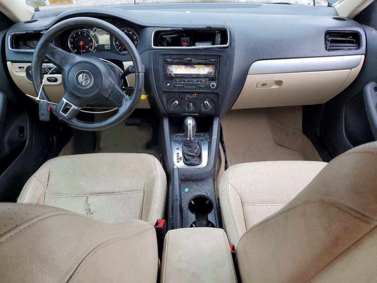 2013 VOLKSWAGEN JETTA