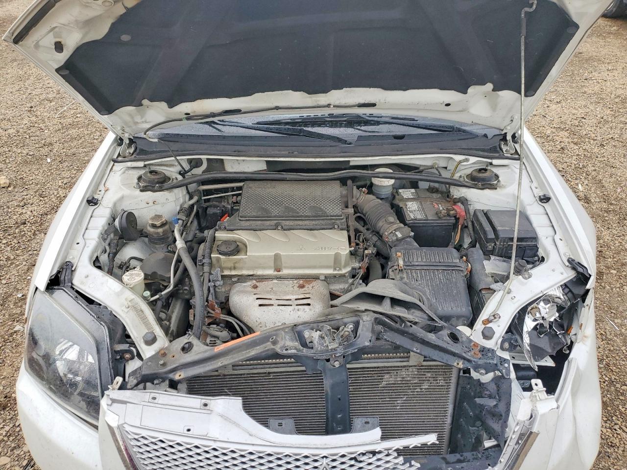 2011 MITSUBISHI Galant