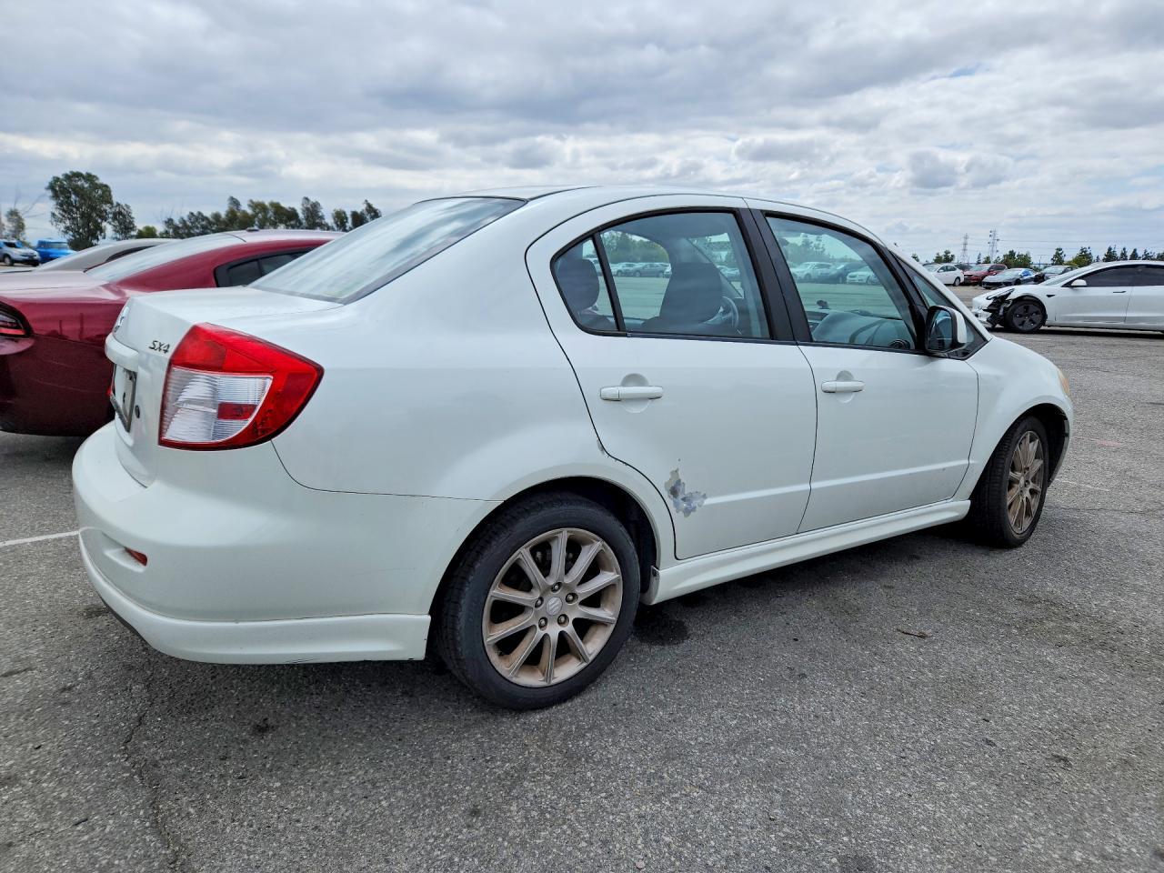 2008 SUZUKI SX4