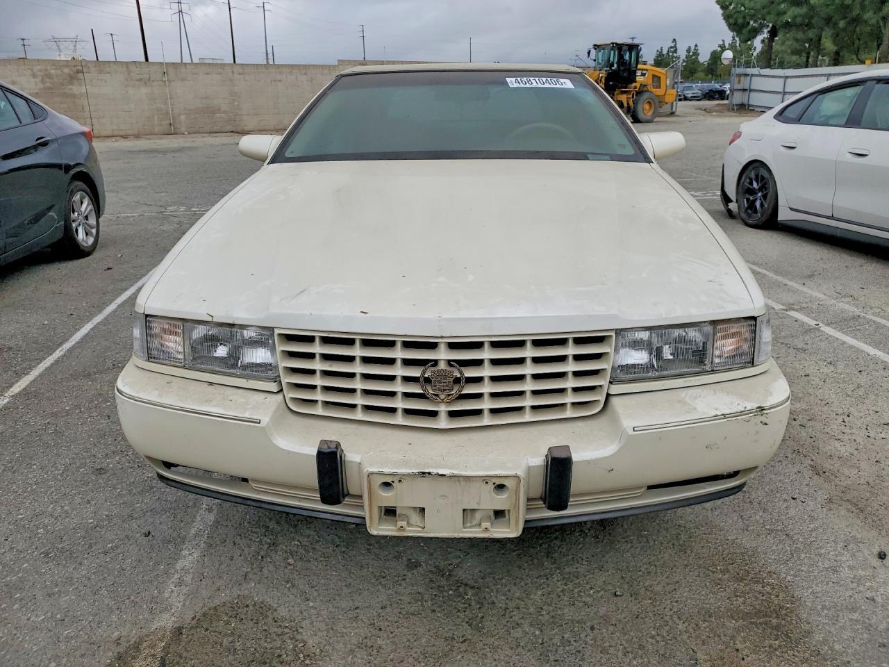 1996 CADILLAC Fleetwood