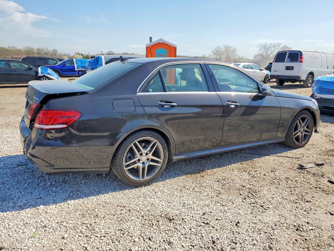 2014 MERCEDES-BENZ E-Class