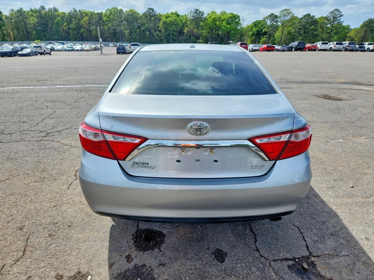 2017 TOYOTA CAMRY
