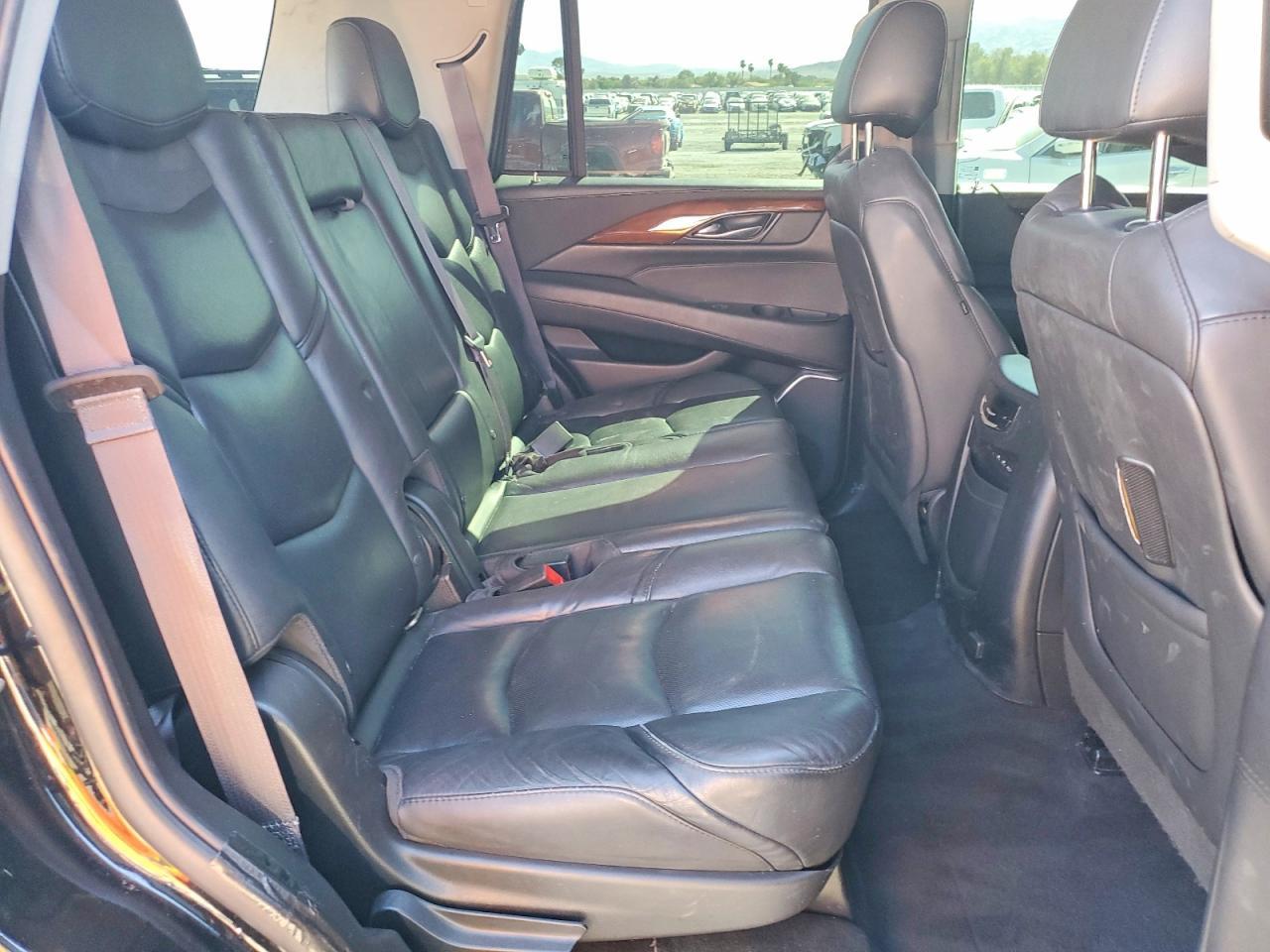 2017 CADILLAC ESCALADE