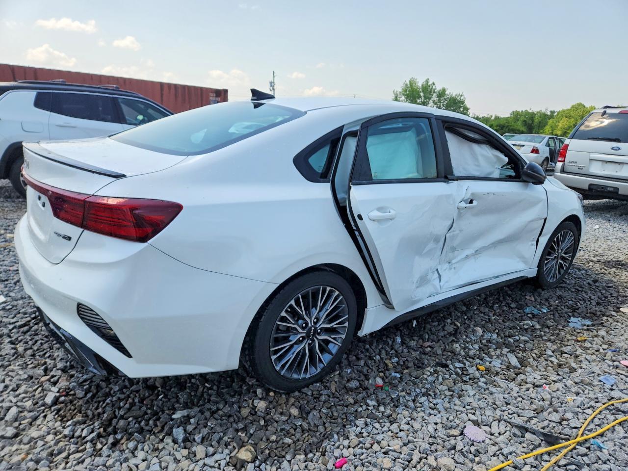 2023 KIA FORTE