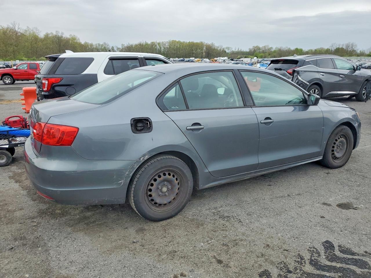2013 VOLKSWAGEN JETTA