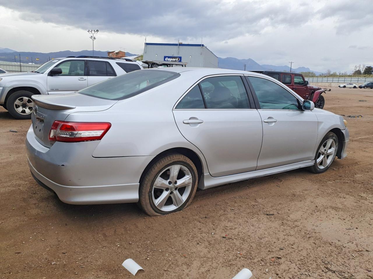 2011 TOYOTA CAMRY