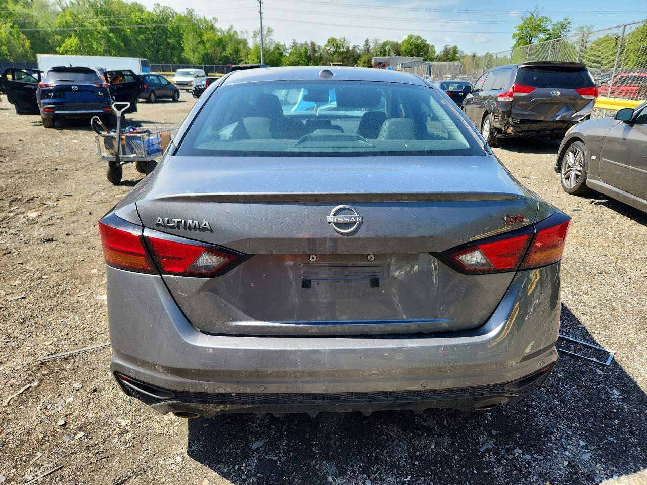 2024 NISSAN ALTIMA