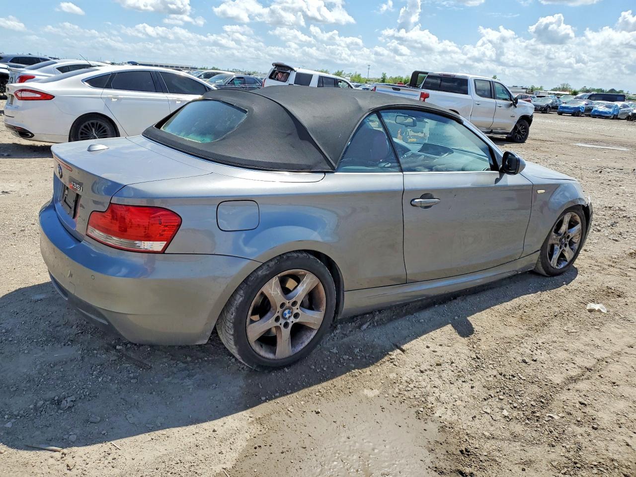 2011 BMW 1 Series