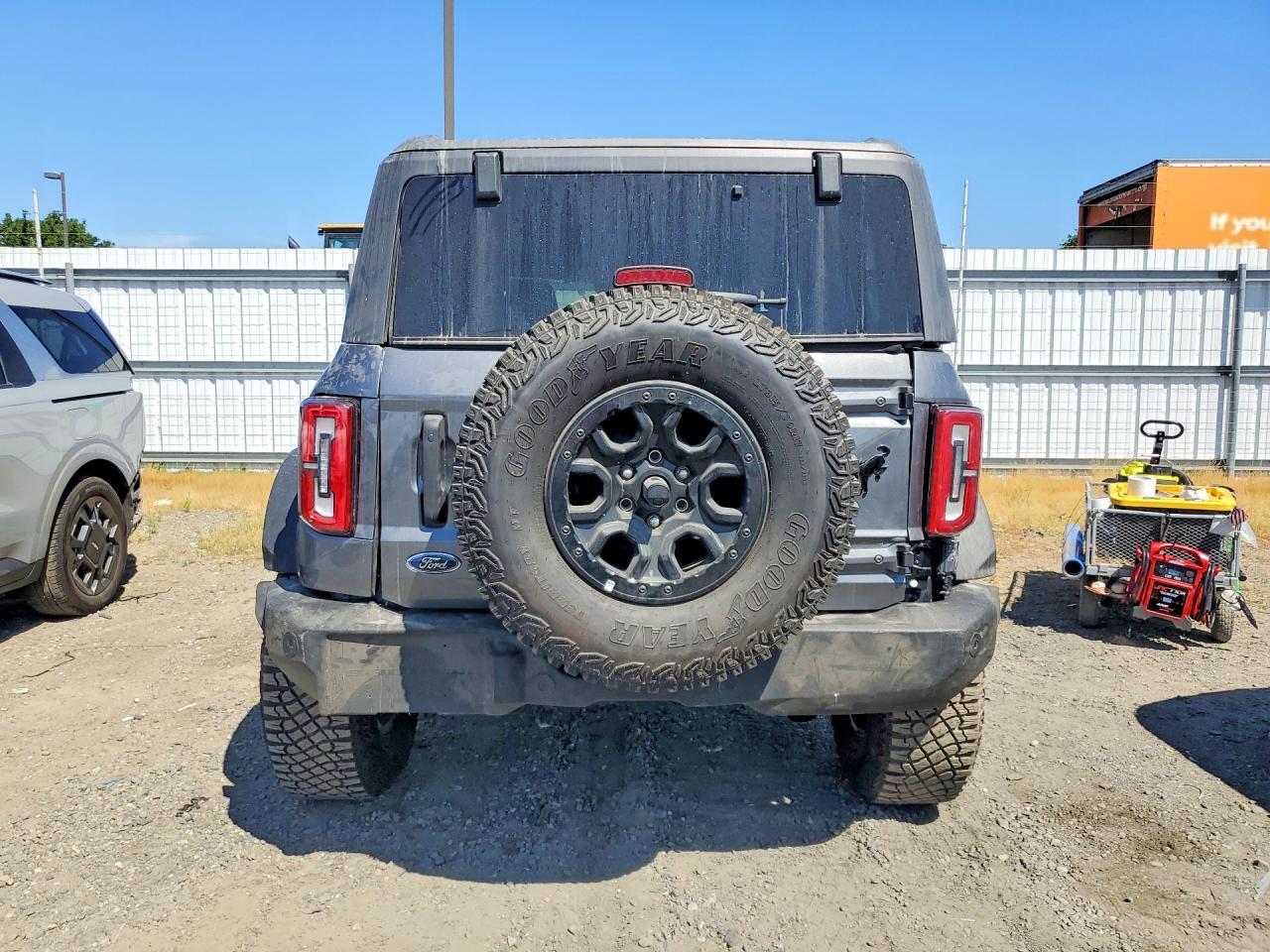 2023 FORD Bronco