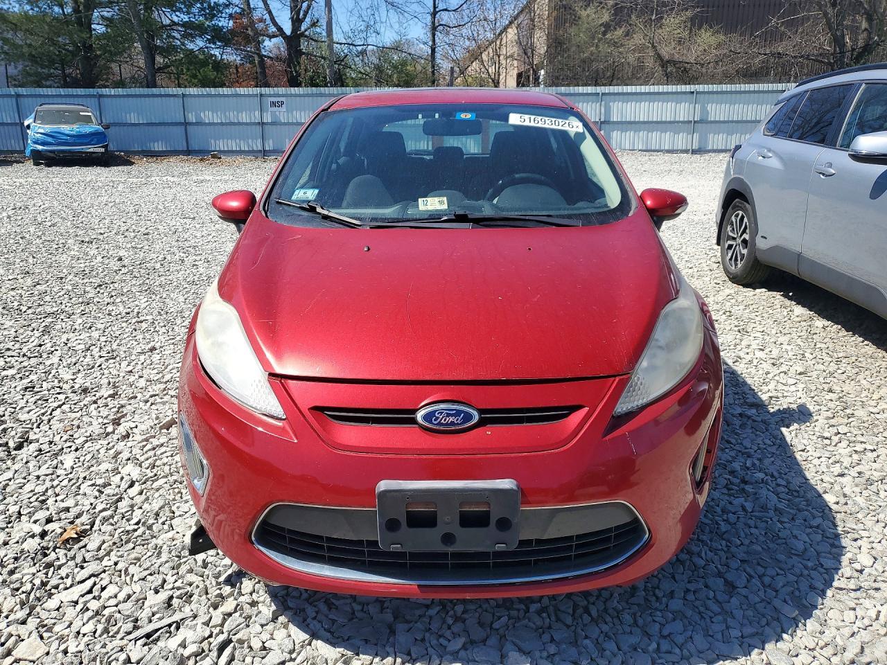 2011 FORD Fiesta
