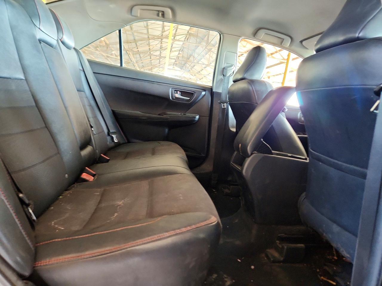 2016 TOYOTA CAMRY